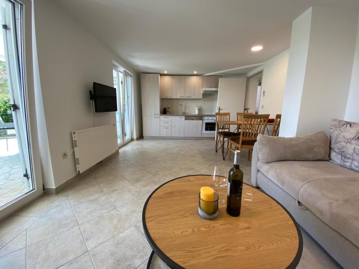 Apartment Bianca Premantura Istrien Εξωτερικό φωτογραφία